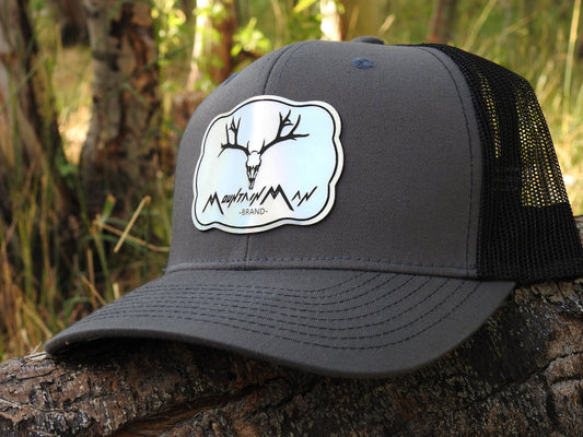 Bent Bill-Mesh Trucker Snapback